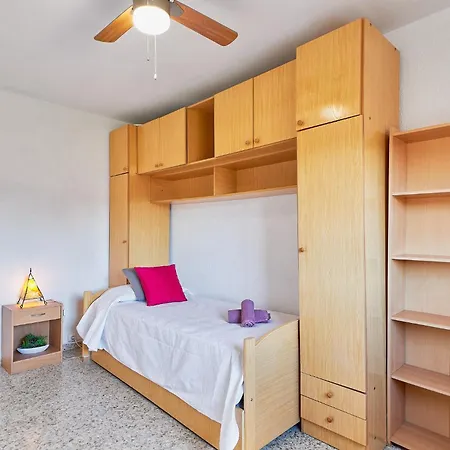 Luminoso Apartamento/ 5 Minutos De La Playa *